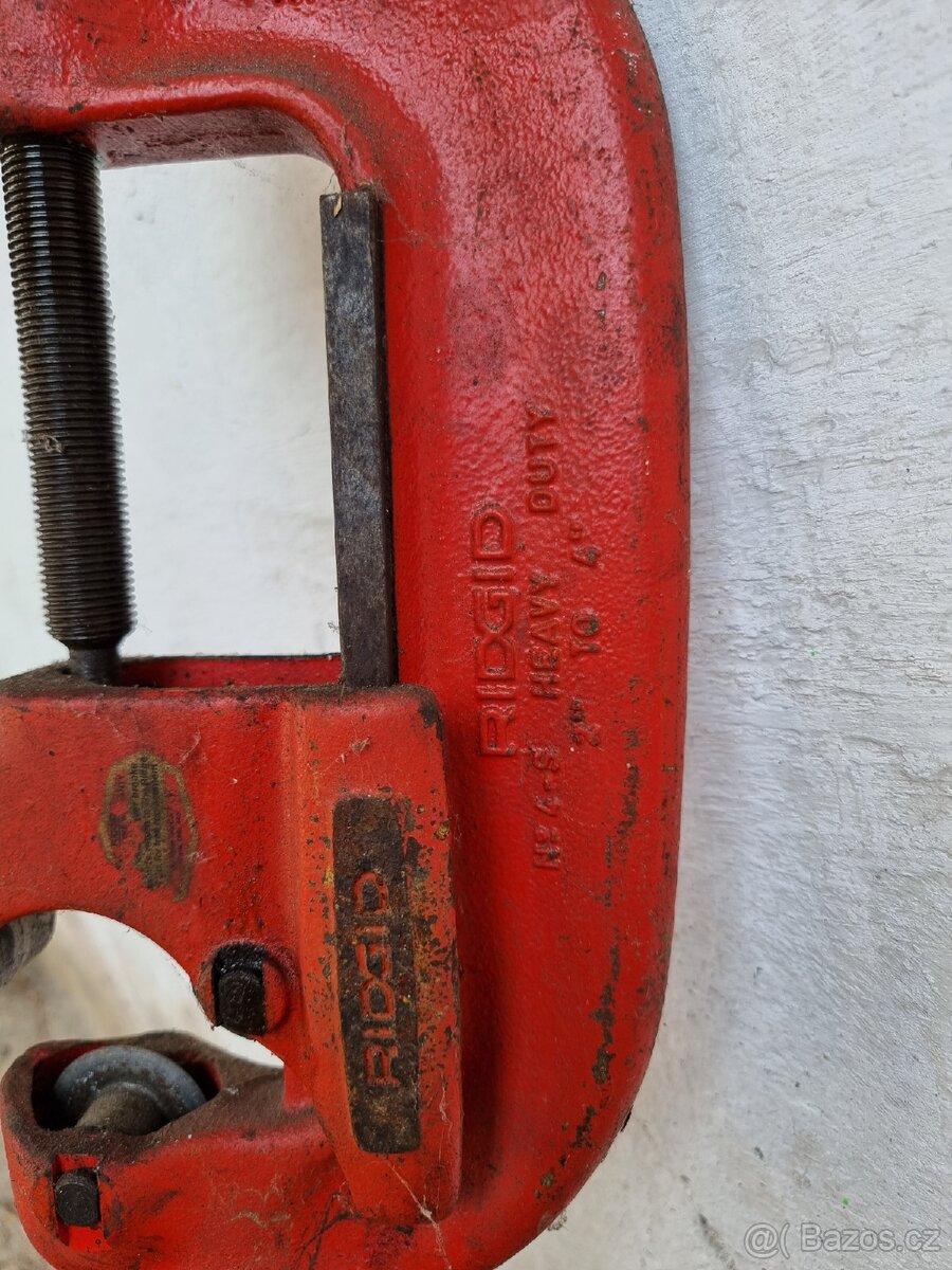 Řezák trubek Ridgid - 7