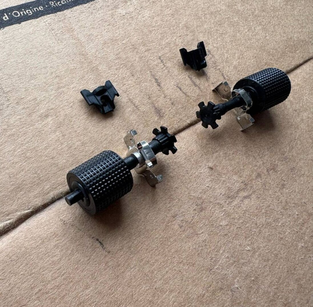 ROLOVACI KOLECKA NA MULTIFUNKCNI VOLANT - 7