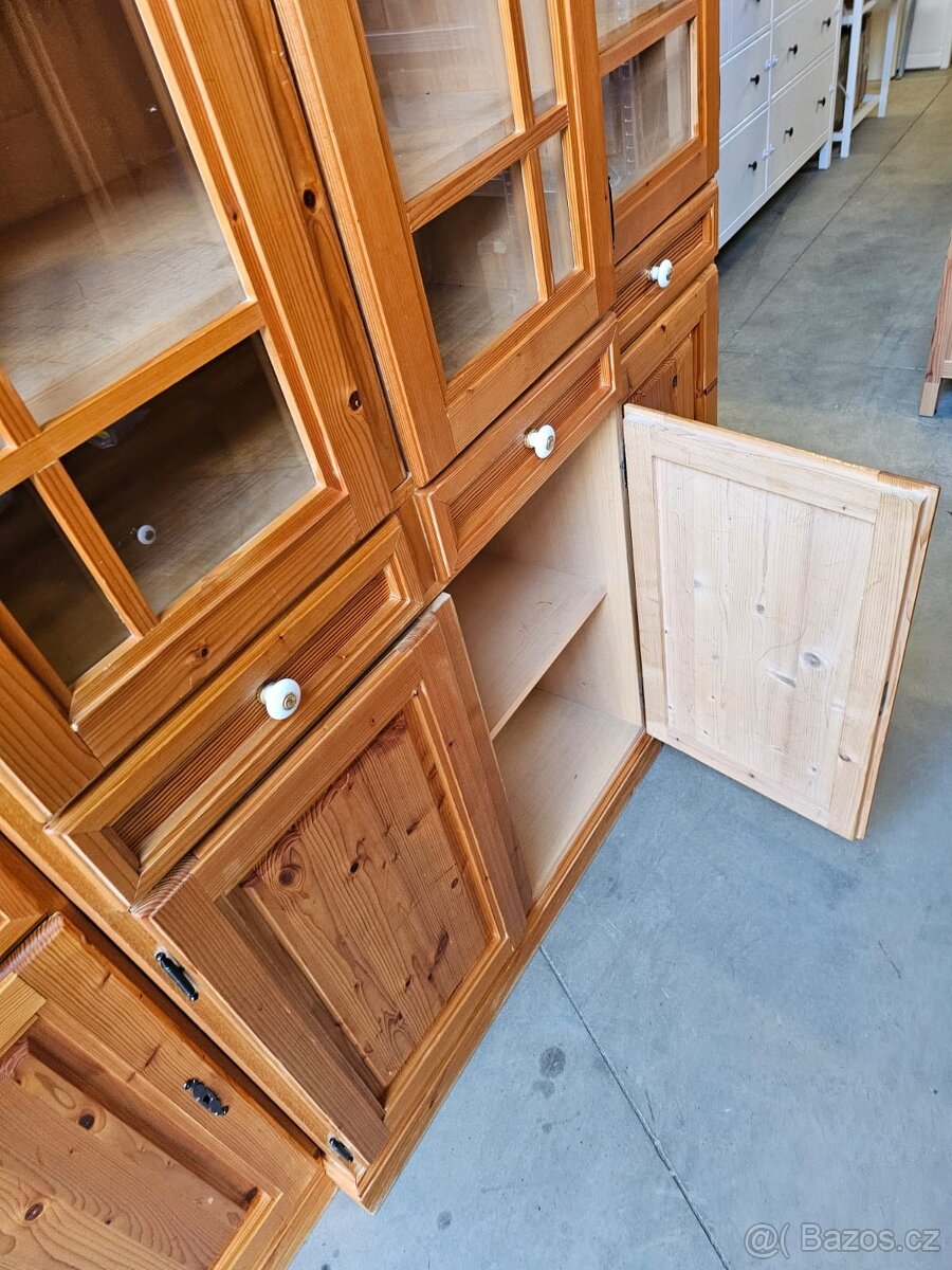 VITRÍNA " PŘÍBORNÍK - 7