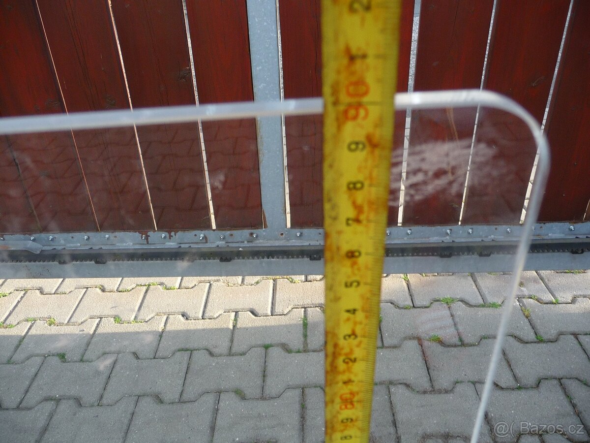Ochranné přepážky na pult do prodejny - 7