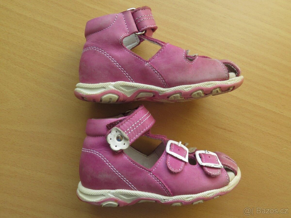 Crosky, boty do vody-28/29, sandály-24,28, jarmilky-26,28 - 7