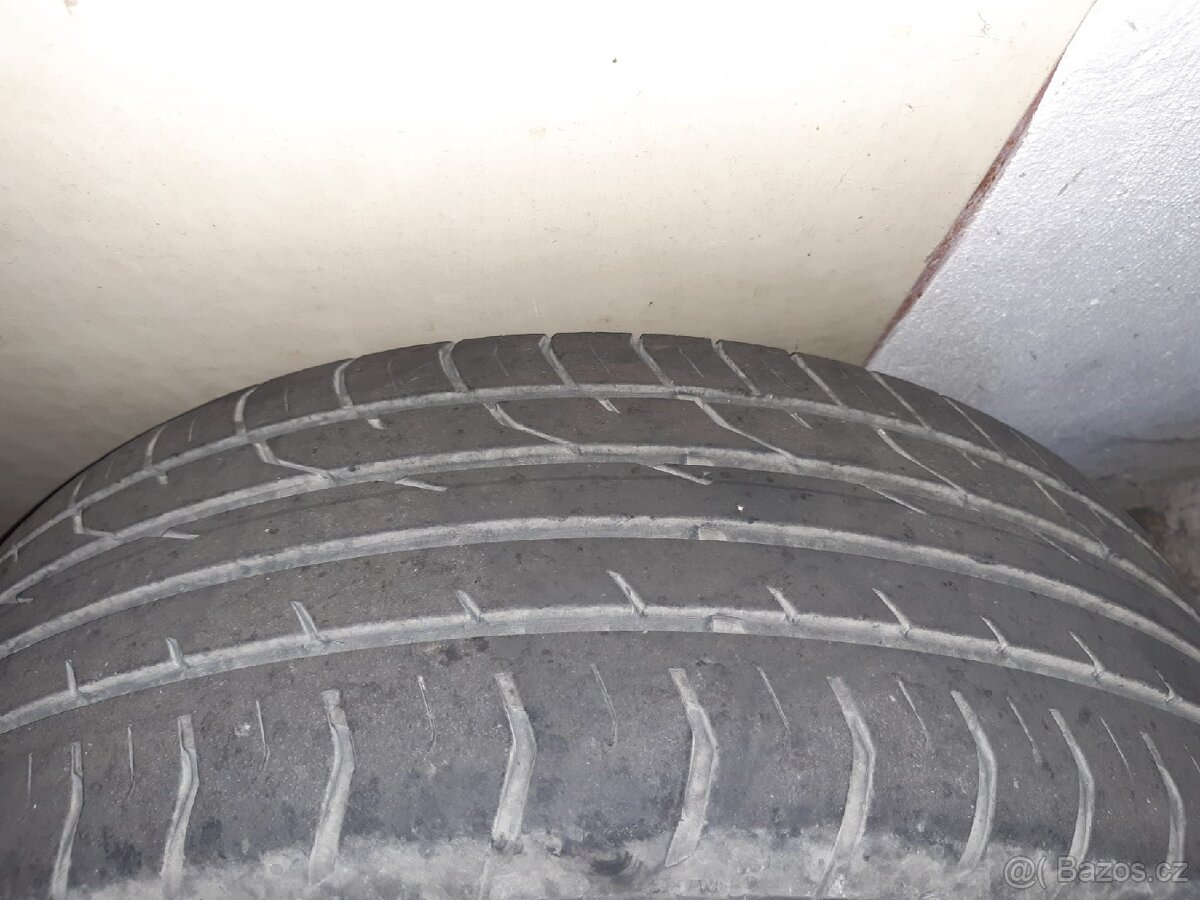 Letní kola 205/55/17 5x114,3 ET48 - 7