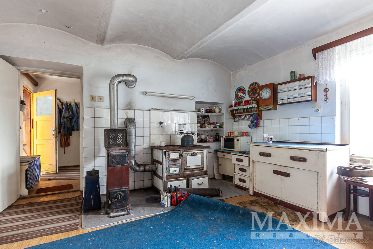 Dům 2+1 o ploše 200 m2 - Dolní Beřkovice, Podvlčí - 7