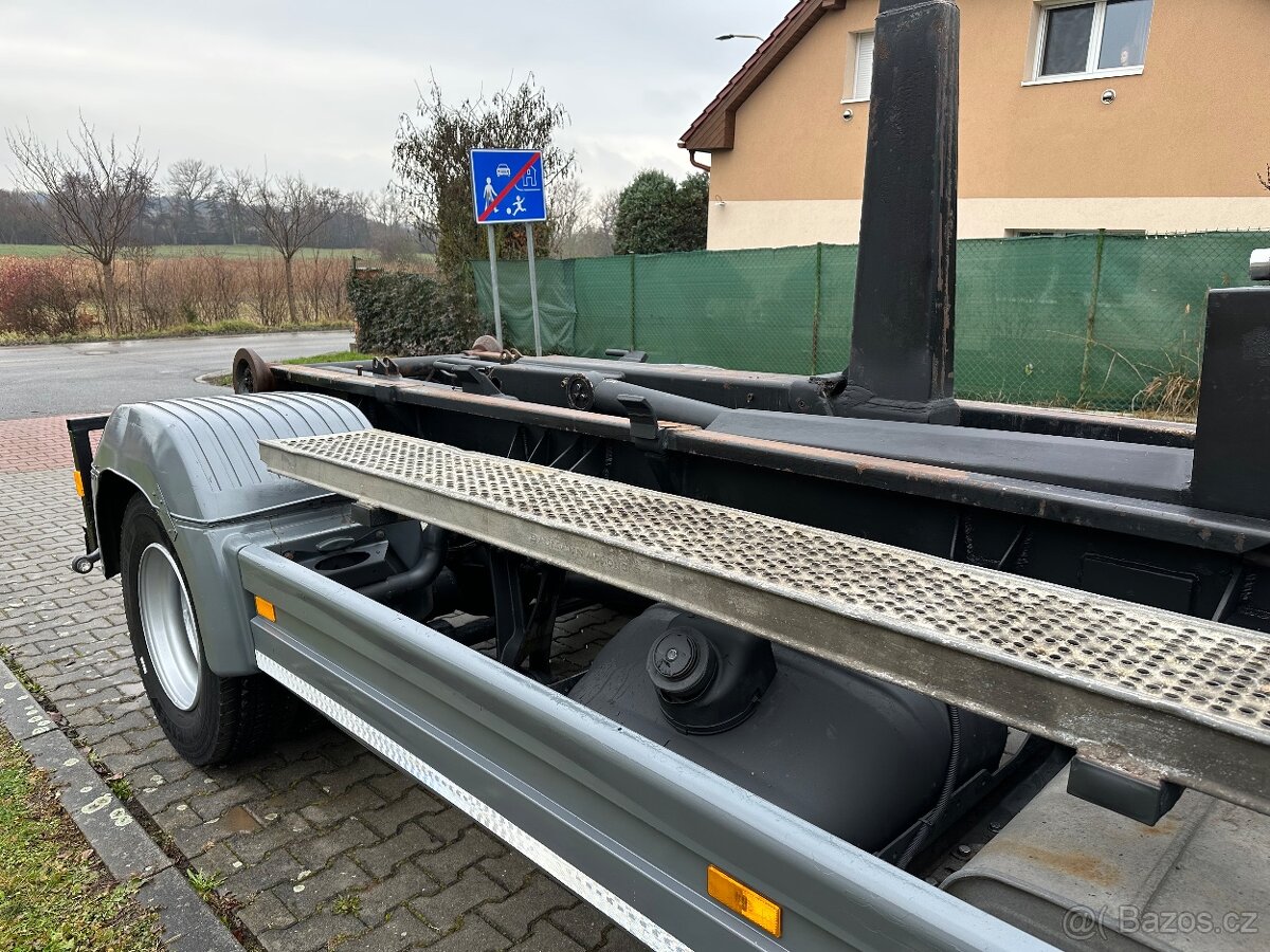 Mercedes Atego 12.230. Nosič kontejneru - 7