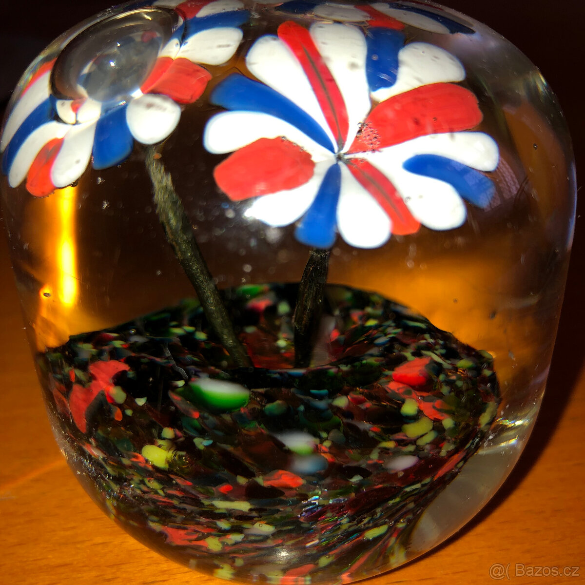 Starožitné skleněné těžítko květy - 7