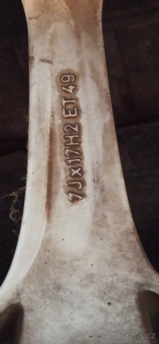 Originální použitá sada kol 17" - Letní pneu 215/45R17 - 7