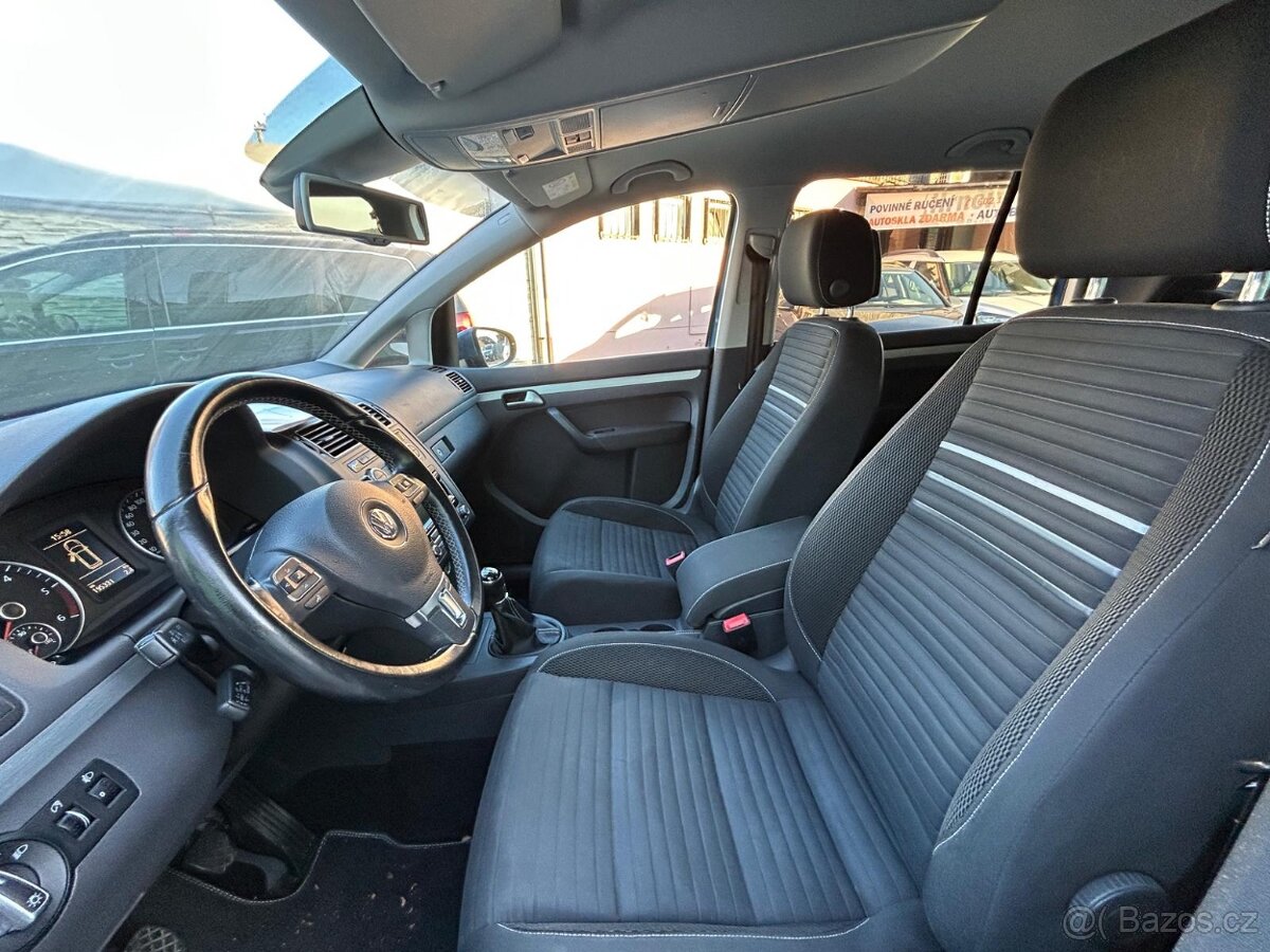 Volkswagen Touran, 2.0 TDi 103KW 7MÍST SERVISKA - 7