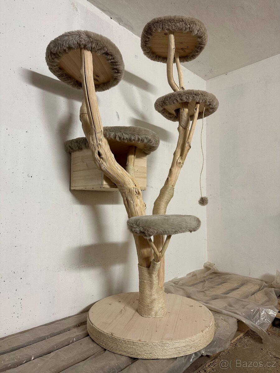 TOP Masivní kočičí škrábadlo - 7