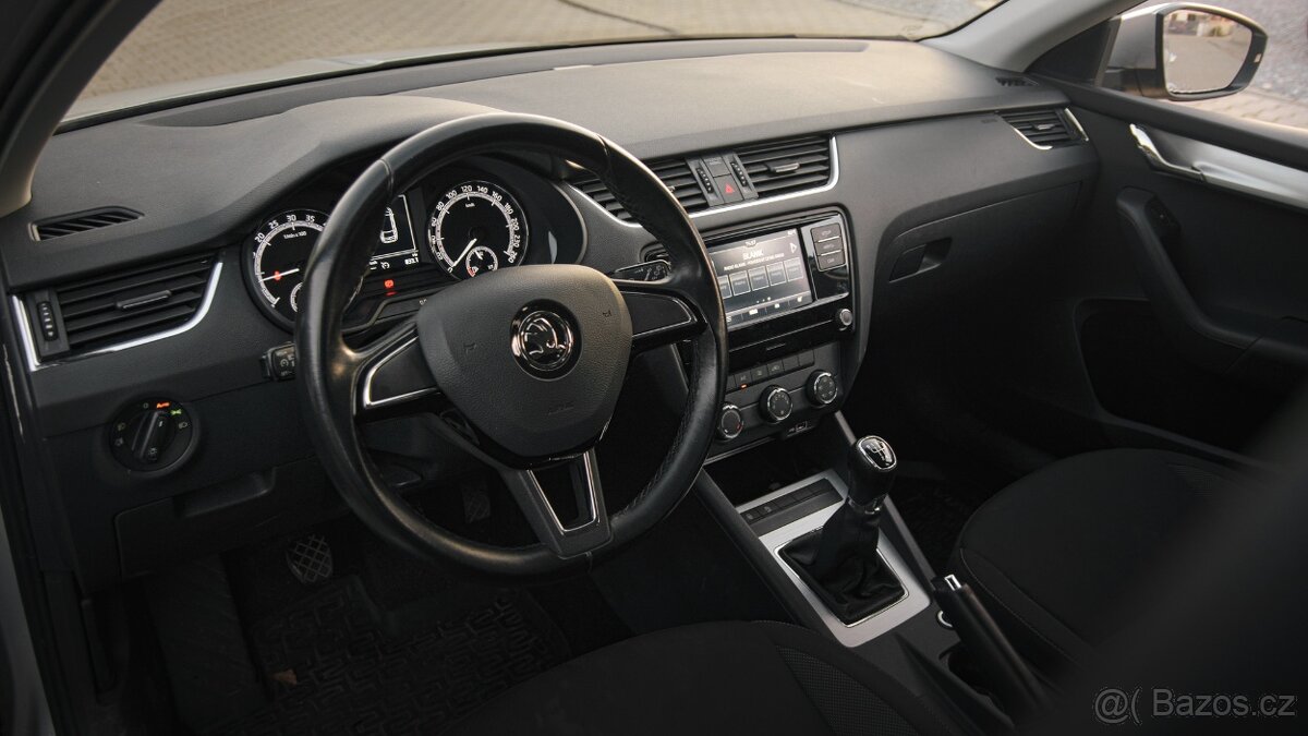 Škoda Octavia, Facelift 1,6TDI/85kW ČR DPH - 7