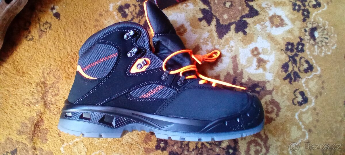 Sixton peak aluminium vel 44 Nové - 7