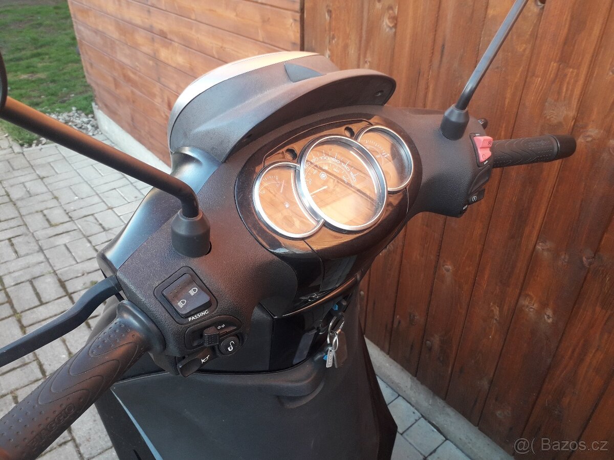 Piaggio Beverly 125 i.e. - 7