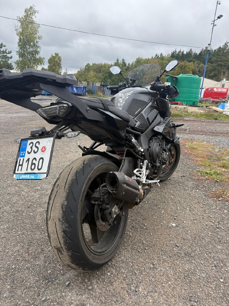 Yamaha MT 10 - 7