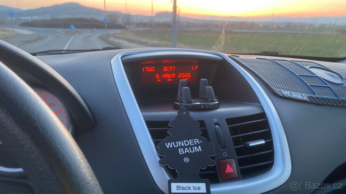 Prodám Peugeot 207 - 7