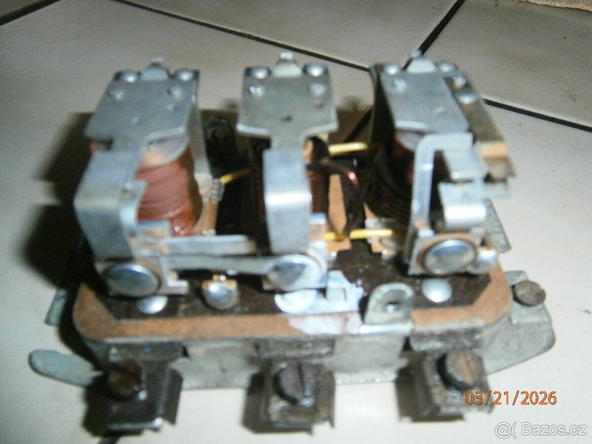 regulátor napětí Škoda - 7