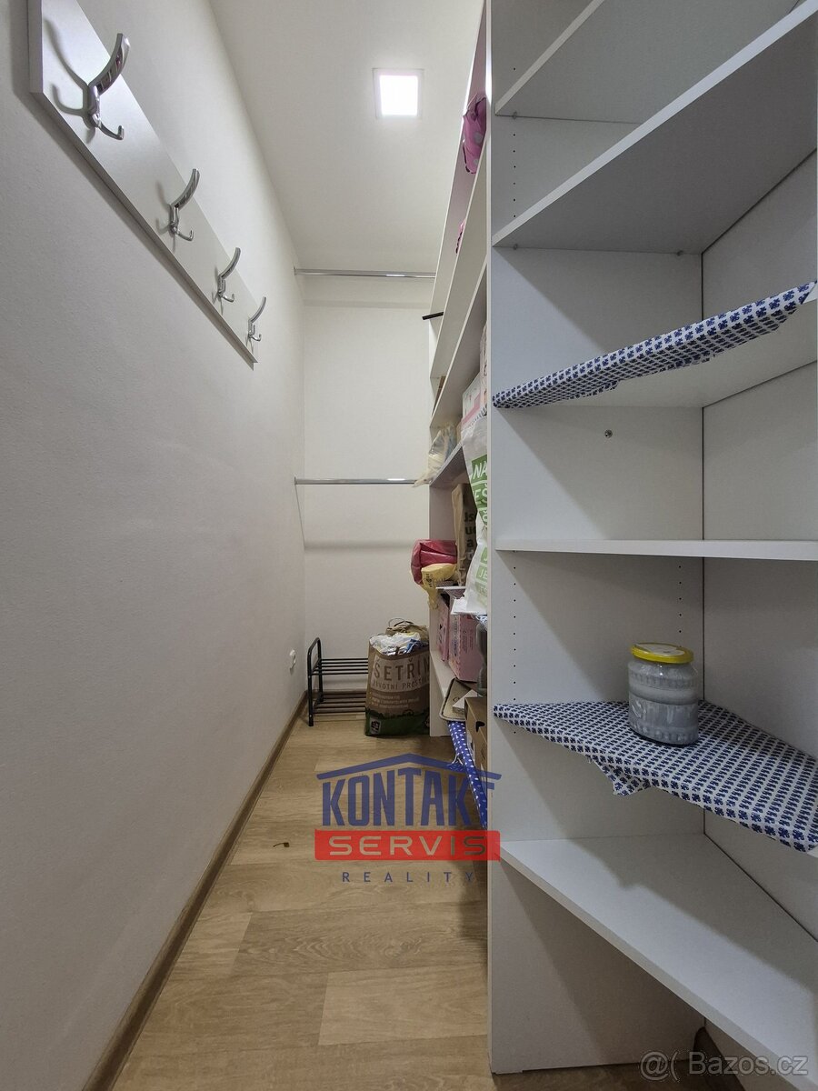 Moderně zrekonstruovaný byt 3+1 s balkonem ulice Lidická, Če - 7