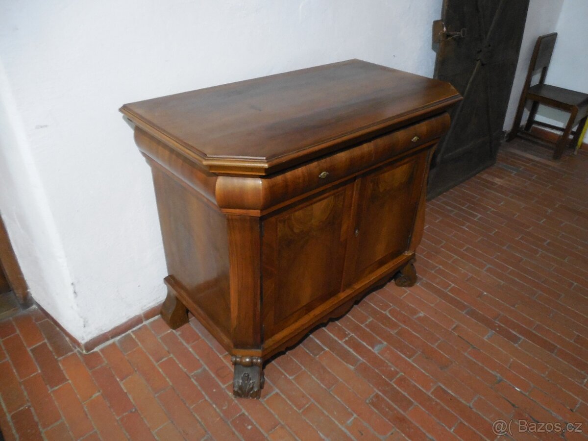 Skříňka komoda - 7