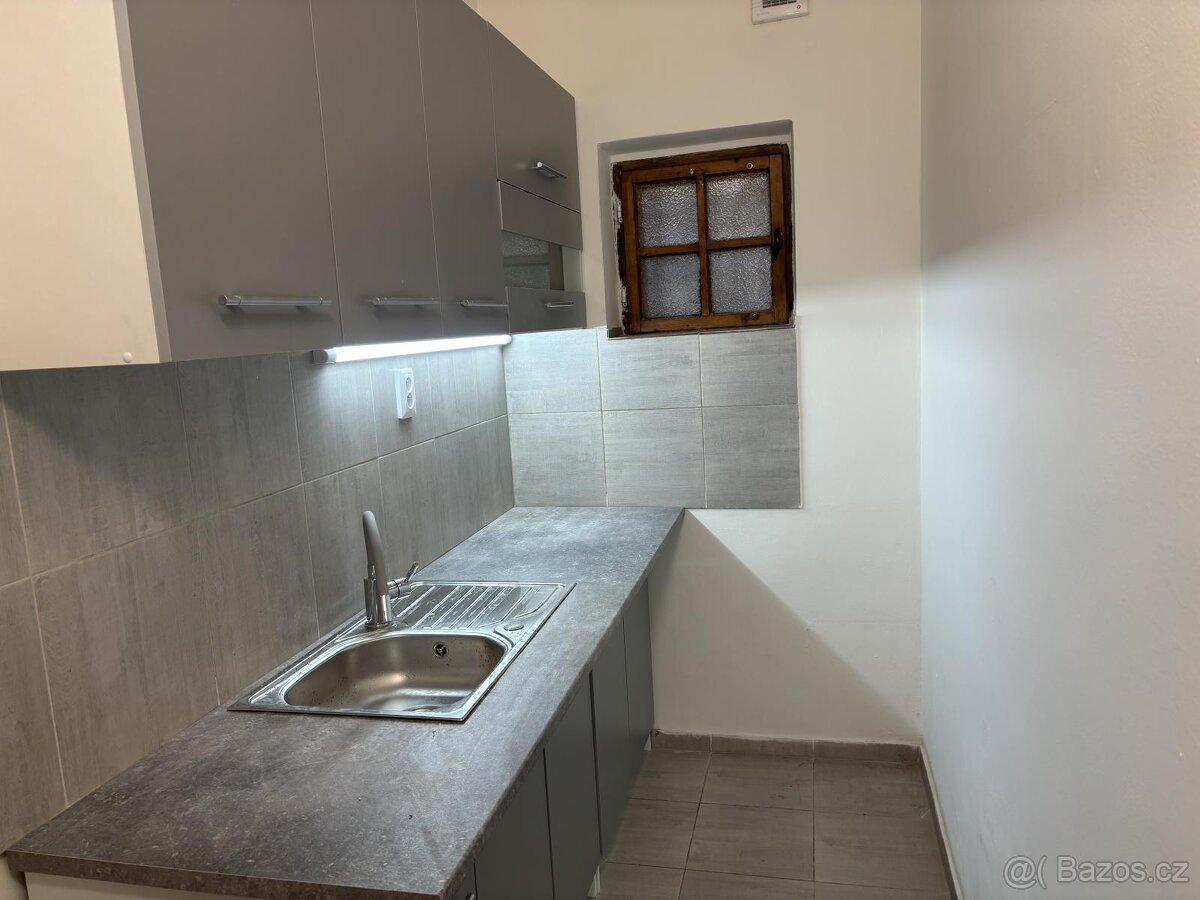 Pronájem prostoru v centru České Lípy - 7