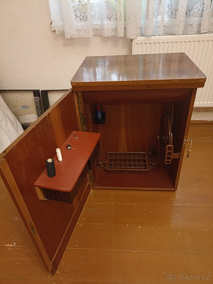 Šicí stroj Minerva - 7