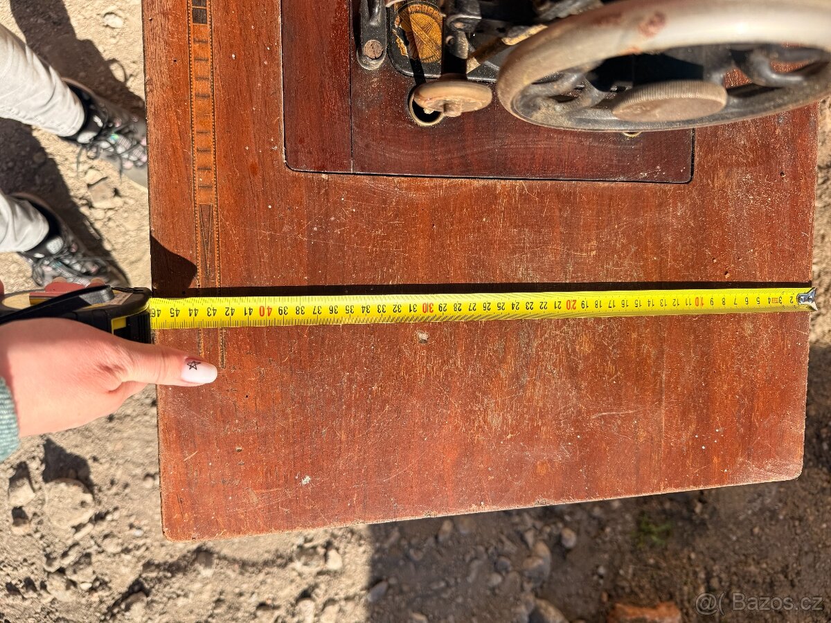 Šicí stroj Bobbin - 7