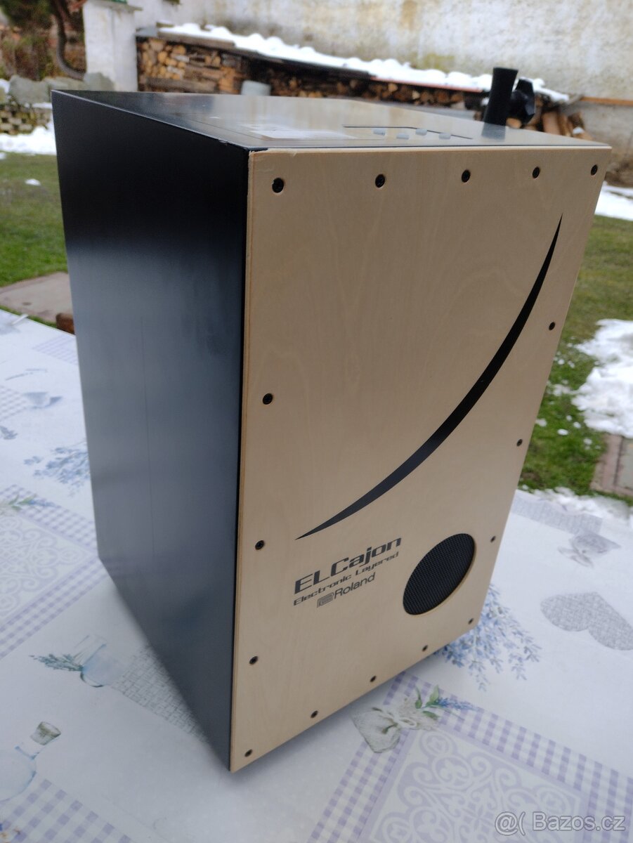 Roland EC-10 EL Speciální cajon - 7
