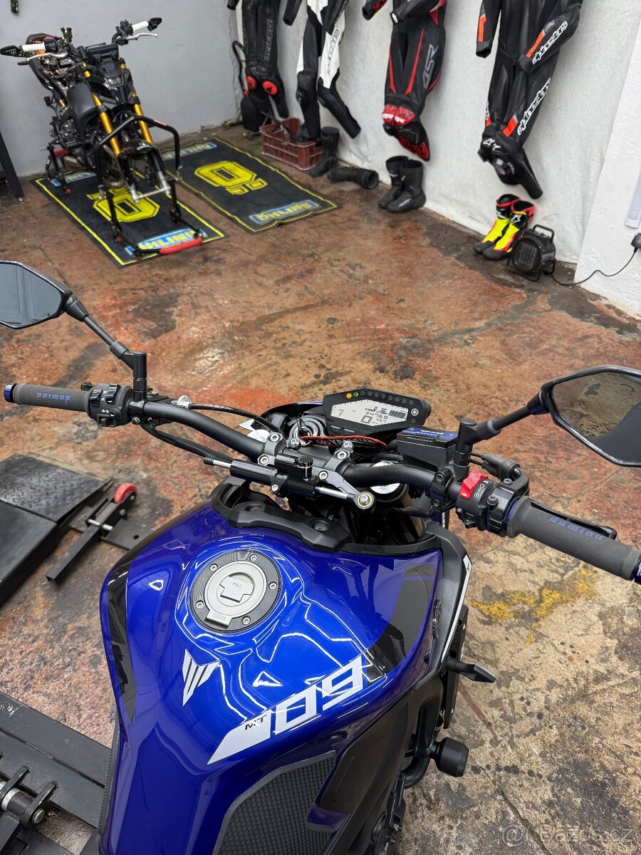 Yamaha Mt 09 - 7