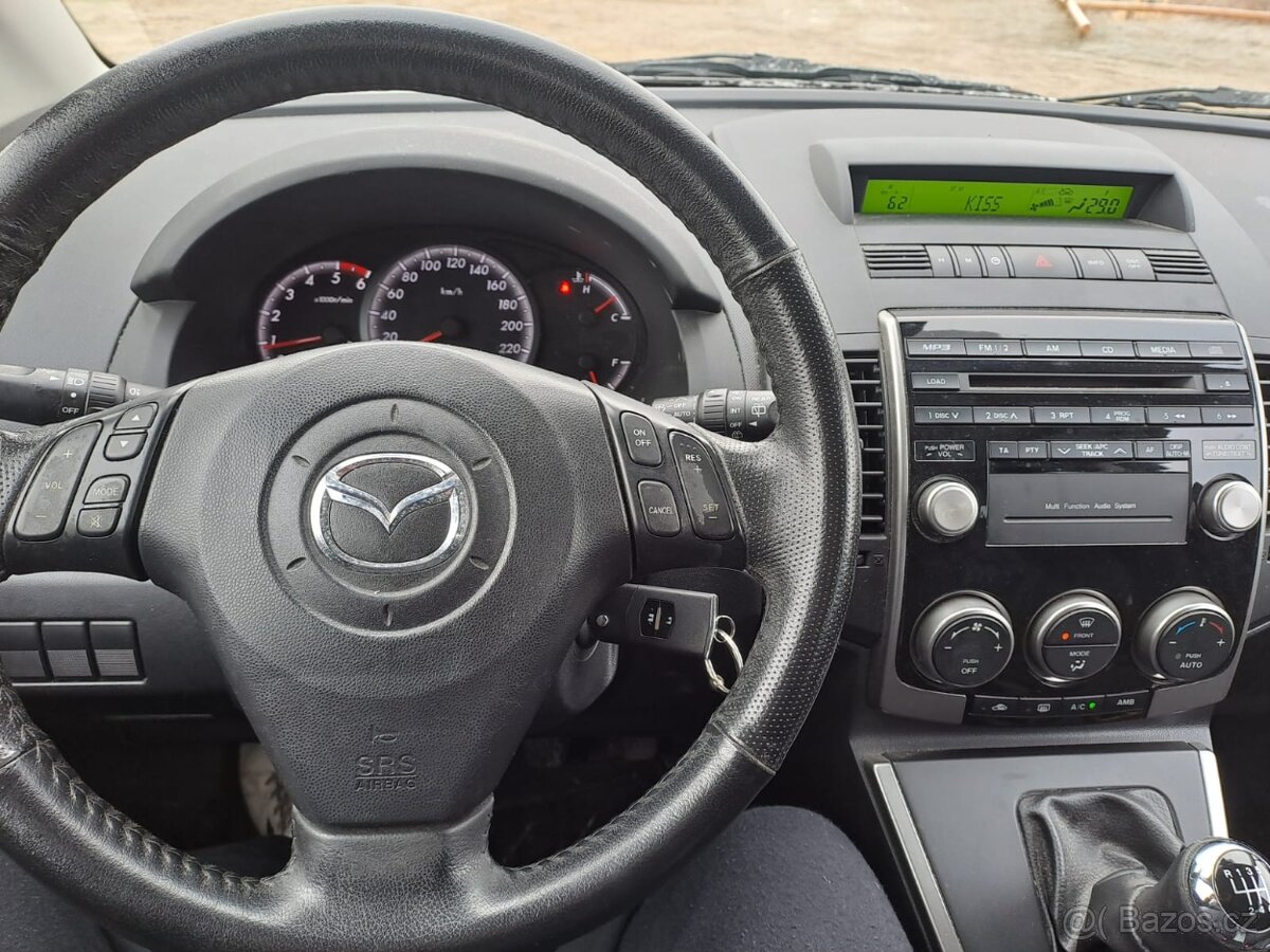 Mazda 5 - 7
