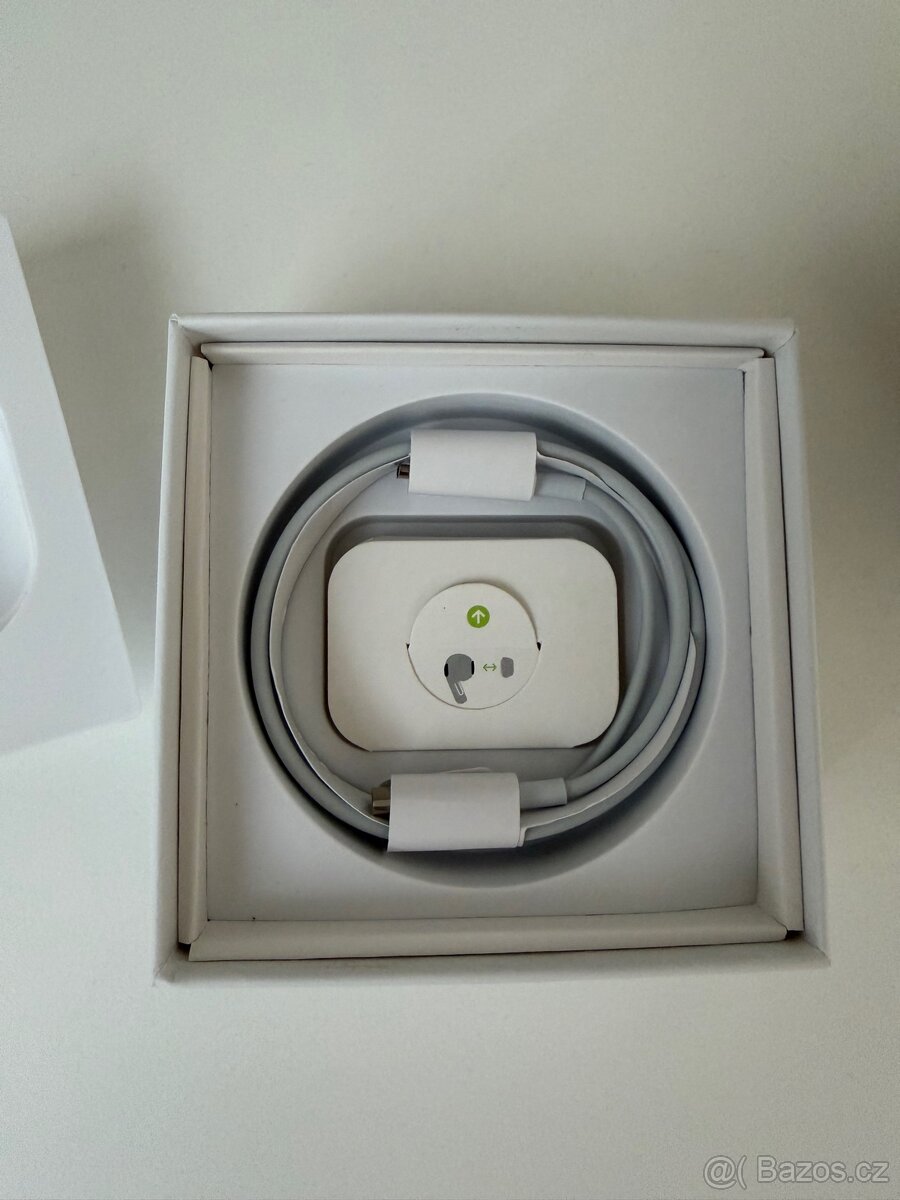 Apple AirPods Pro 2 - 7