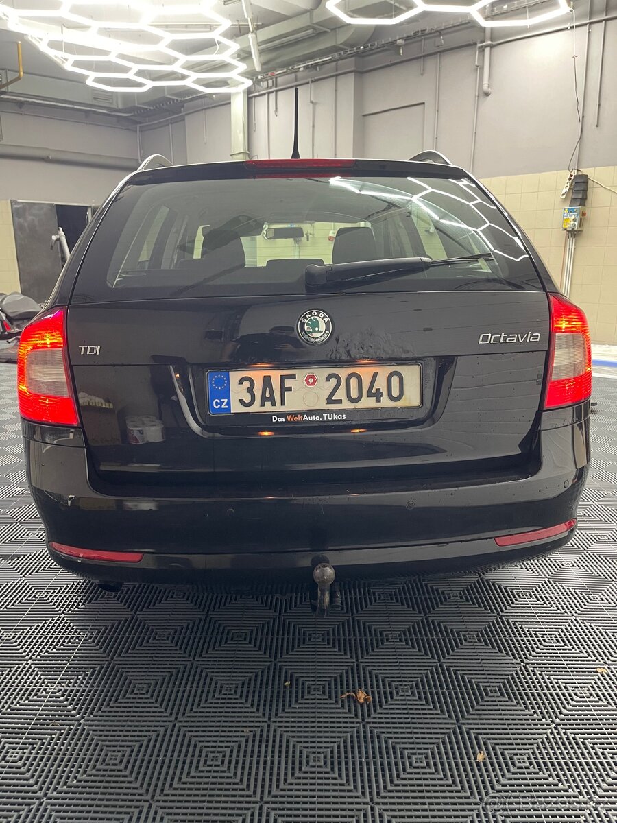 Škoda Octavia 1.6 TDI - 7