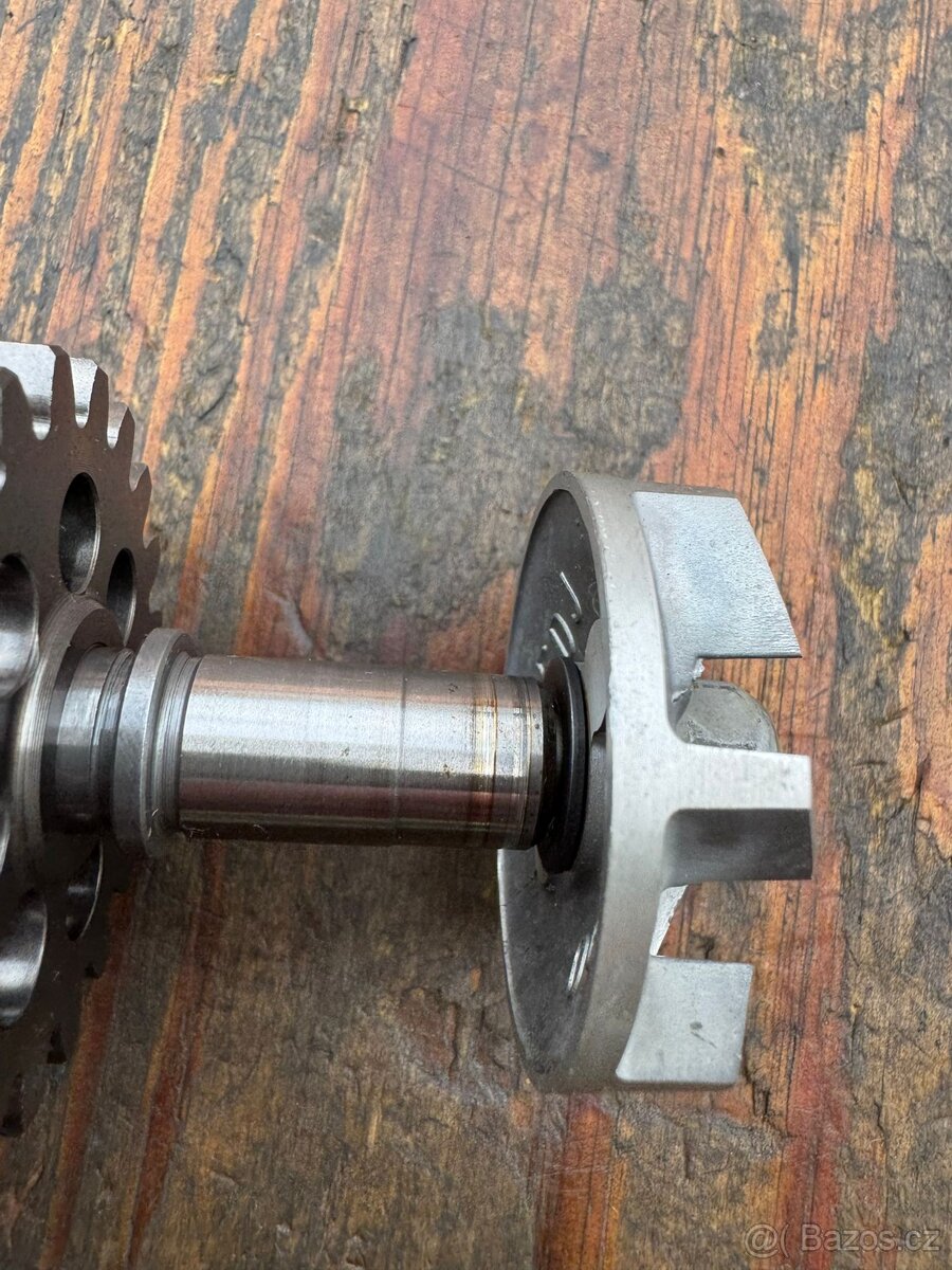 vodní pumpa hřídel ozubené kolo rotor Yamaha YZF WRF 250 - 7