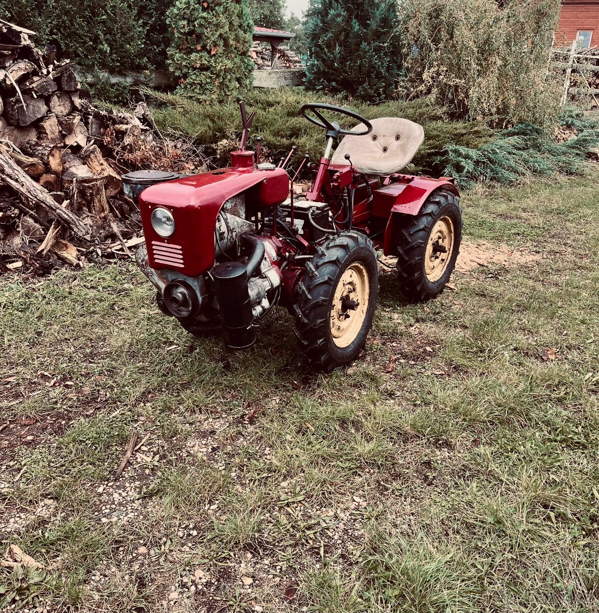 Přidám malotraktor t4k10 - 7