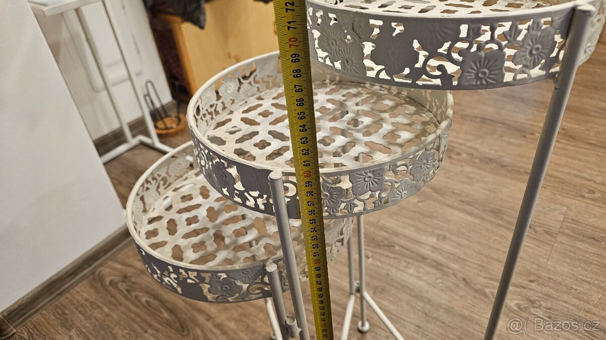 Závěsy, podstavce, stojany na rostliny - 7