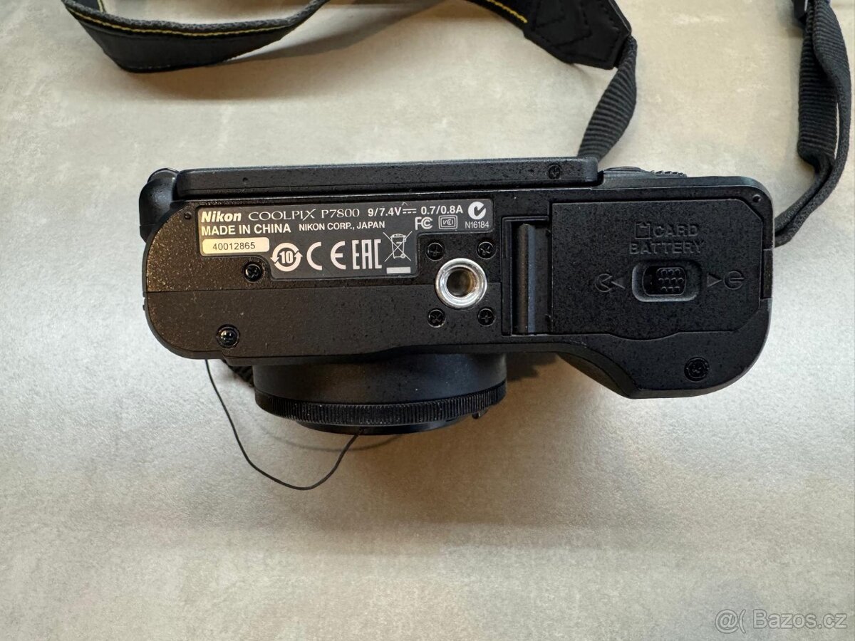 Nikon Coolpix P7800 - 7