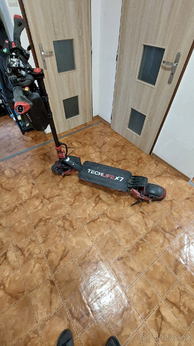 Techlife x7 elektrokoloběžka 2x 1000w 52v - 7