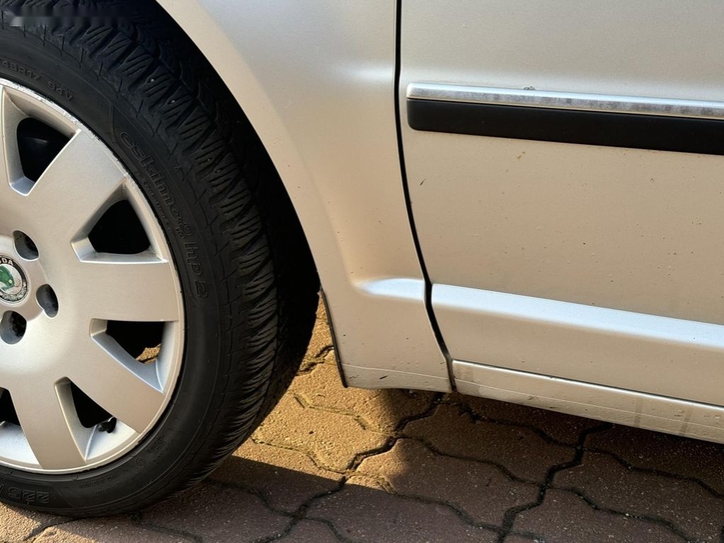 Škoda Superb,2.8 142kW - 7