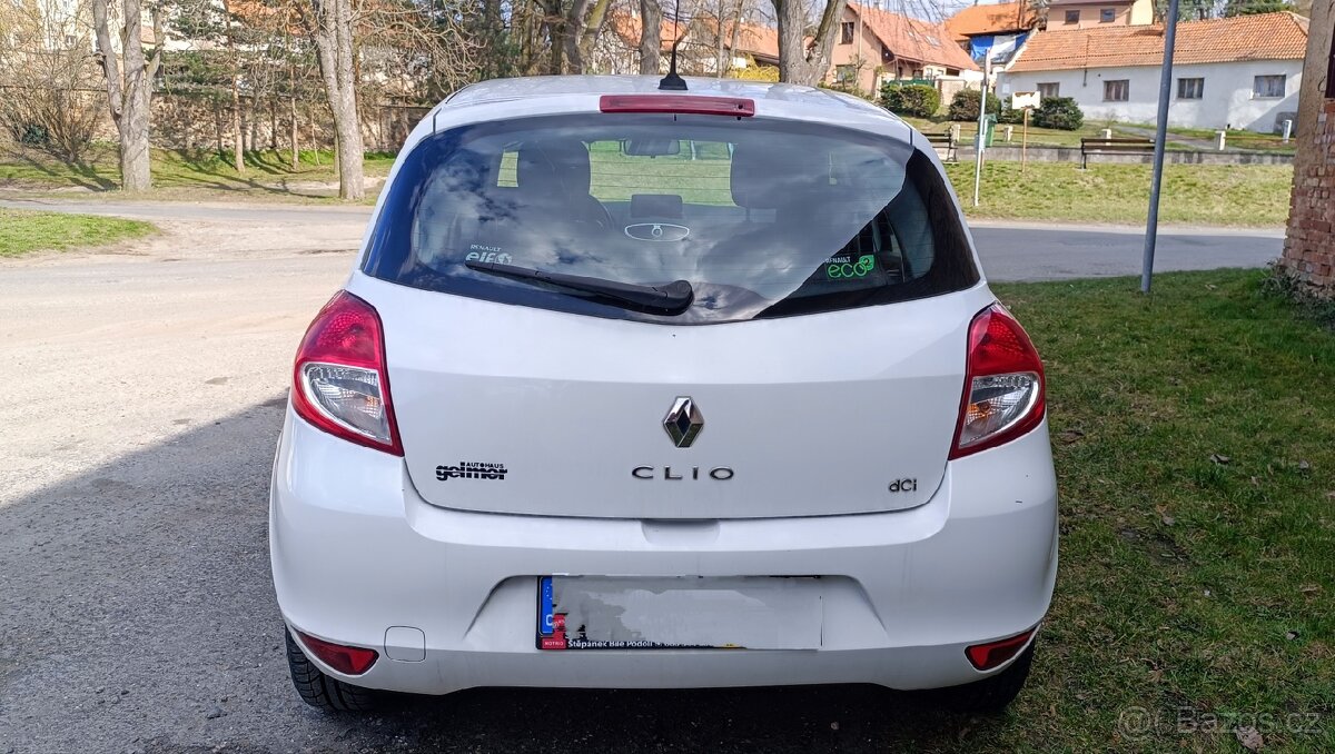 Renault Clio 1.5 DCi - 7