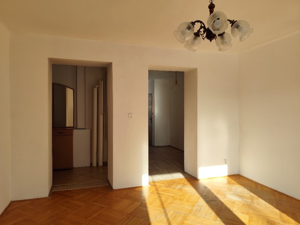 Pronajmu byt 2+1 - 7