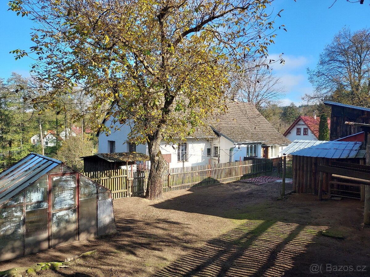 Dům se zahradou v České Kanadě - 7