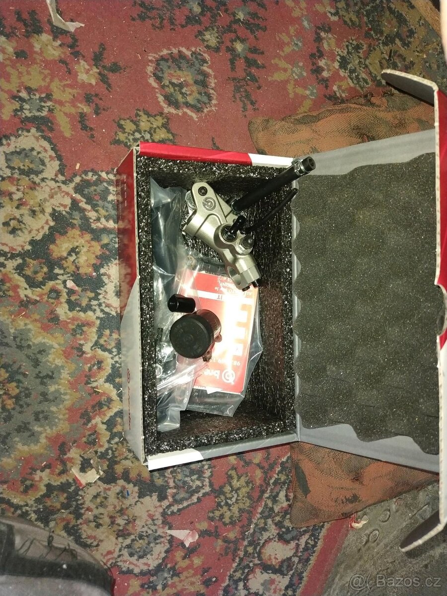 Spojková Radiální pumpa Brembo 16mm - 7