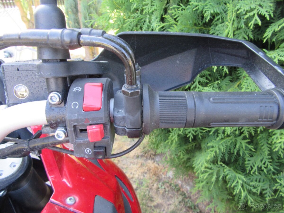 BENELLI TRK 502 r.v. 2017 - 7