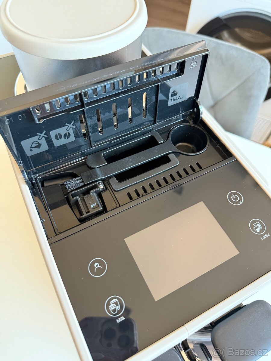 Automatický kávovar De'Longhi Rivelia V ZÁRUCE - 7