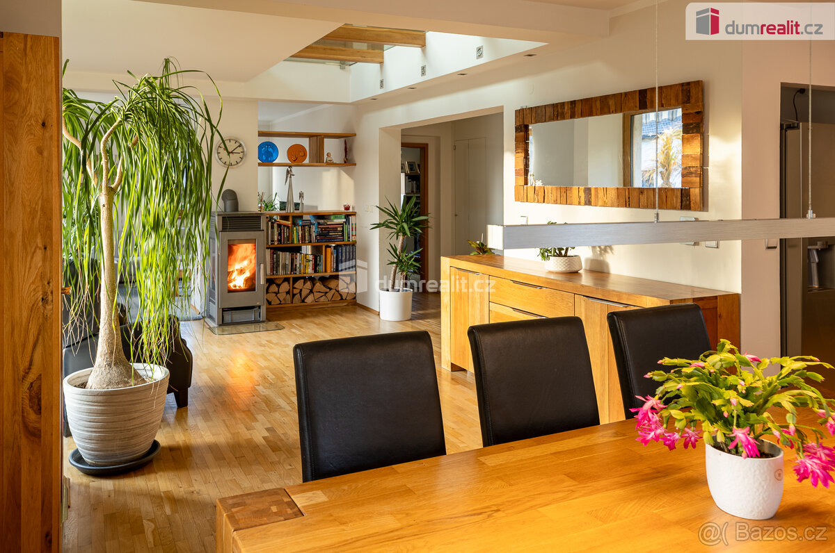 Prodej krásného RD, 6+kk, Říčany - 7