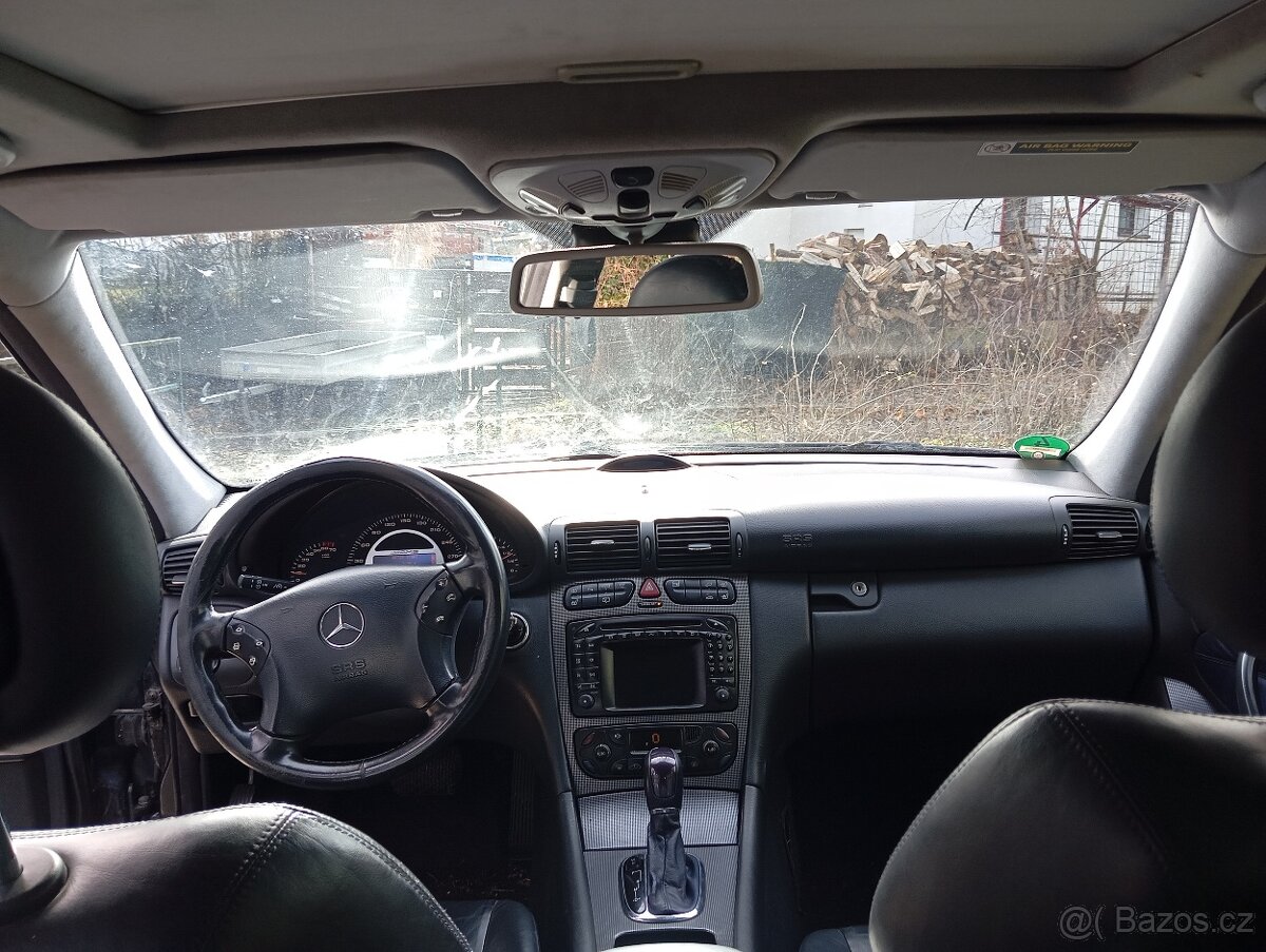 Mercedes-Benz C32 AMG Kompressor - 7