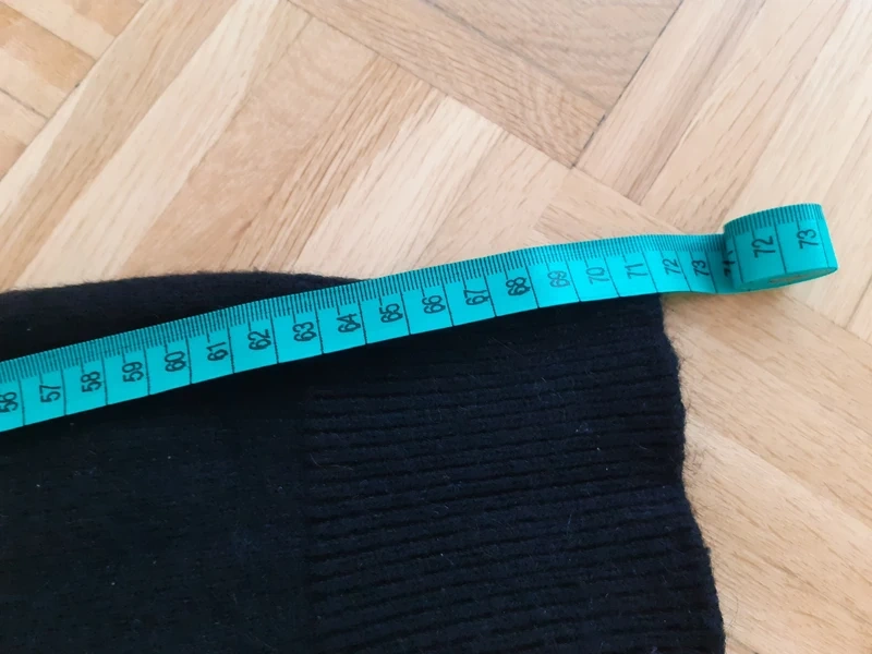 Dámský svetřík se psem H&M vel 46 - 7