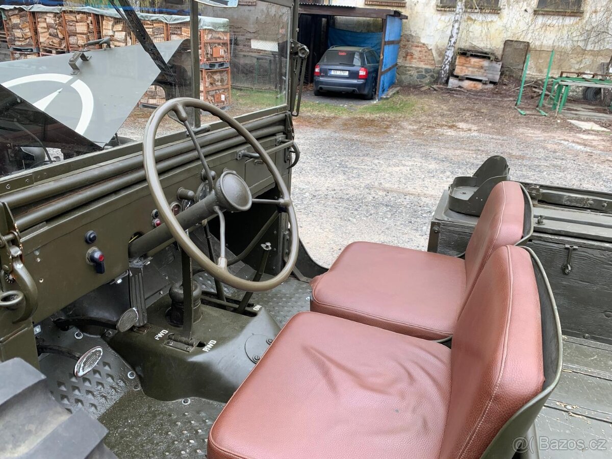 Dodge WC 52 - 7