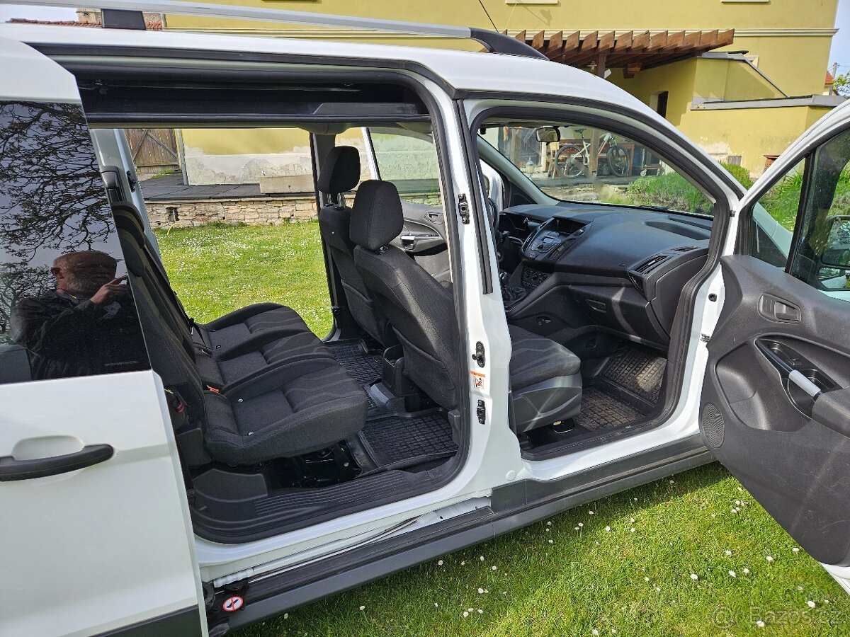 Prodám Ford transit connect combivan - 7
