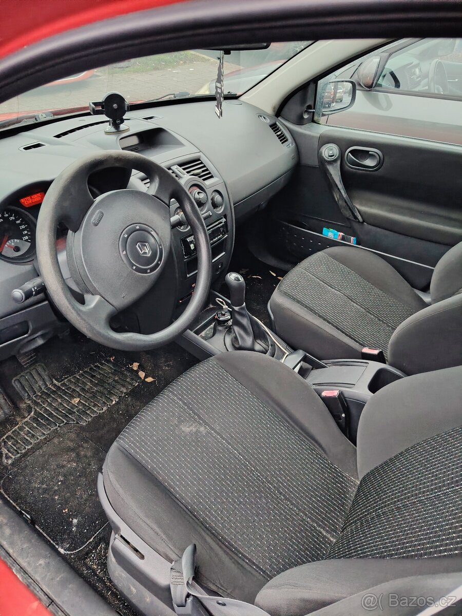 Renault Megane 2 - 7