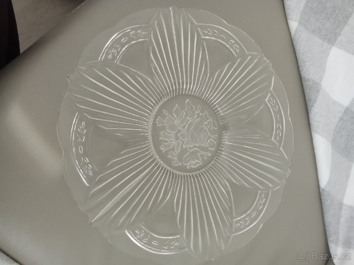 Starožitné mísy a tácy - 7