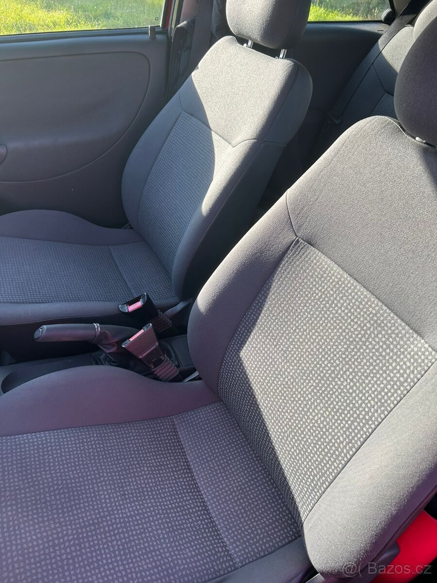 Opel Corsa 1,0 43kw 2003 - 7