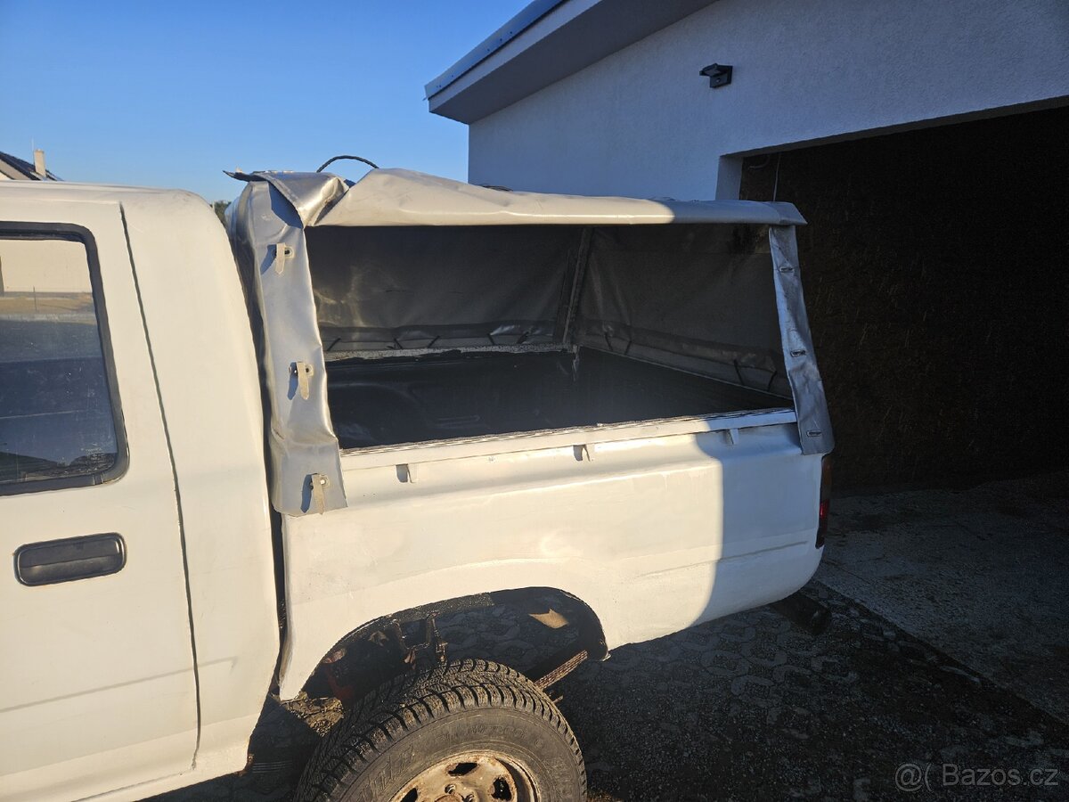 Toyota Hilux - 7