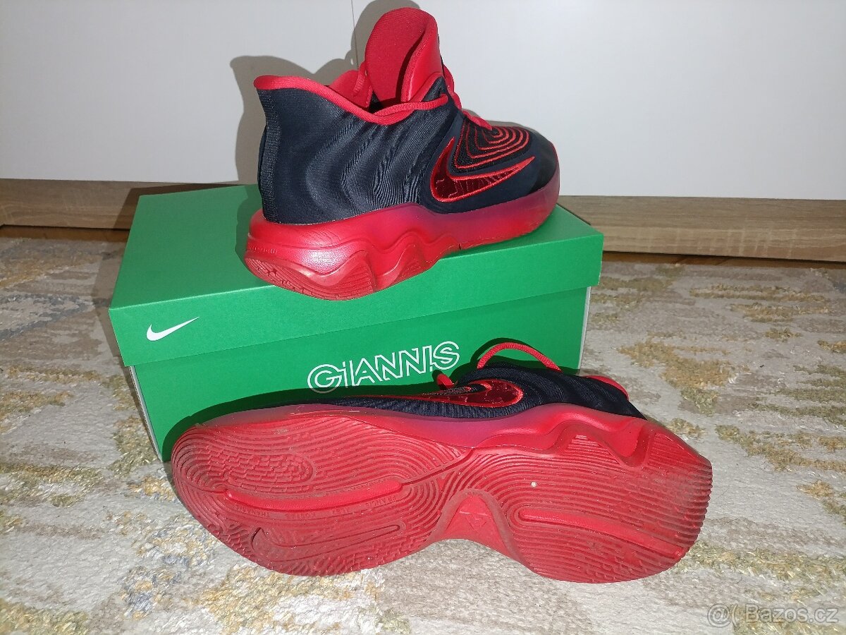 NIKE GIANNIS IMMORTALITY 4 - 7